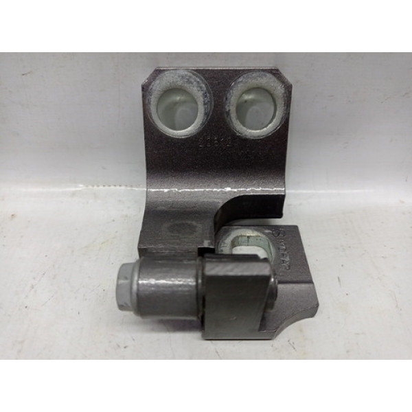 Dobradiça Superior Traseira Esquerda Fiat Toro 2020 2.4 