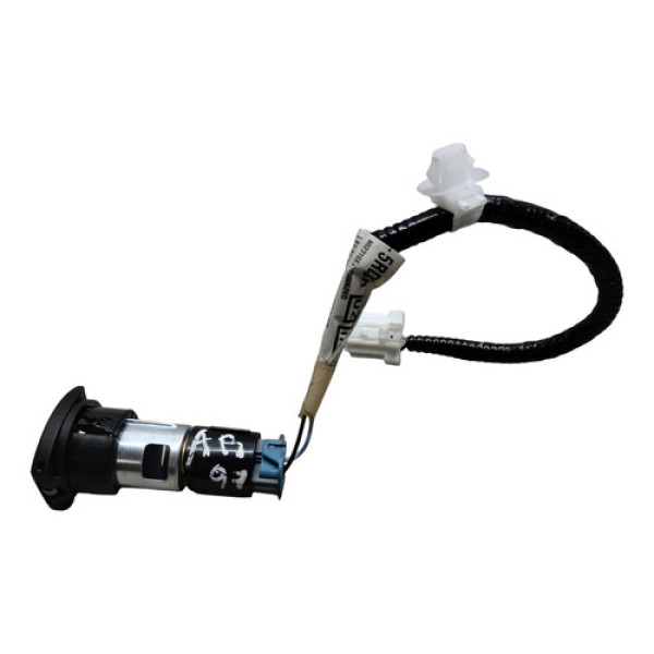 Tomada 12v Nissan Kicks 2017 1.6 Aut