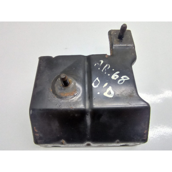 Suporte De Parachoque Kia Sportage Turbo 2003 2.0