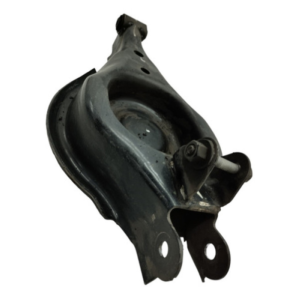 Bandeja Traseira Esquerda Chevrolet Captiva 4x4 3.0 2011