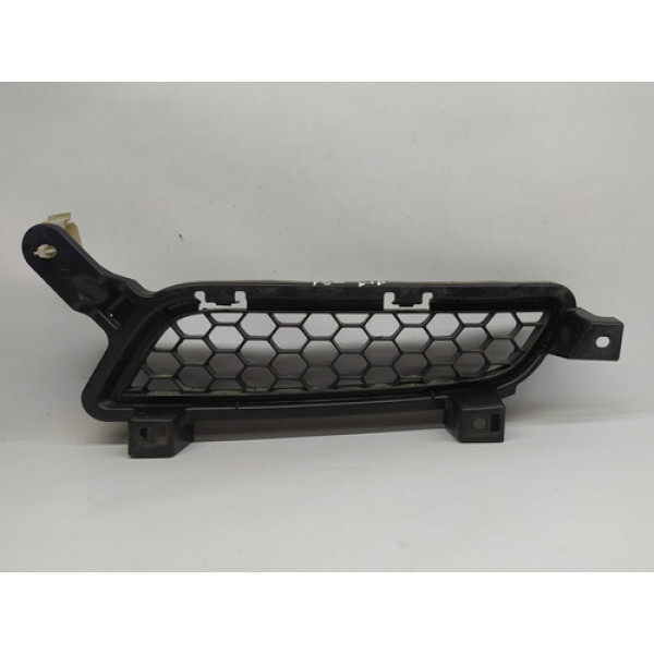 Grade Direita Parachoque Mitsubishi Lancer 2.0 2012