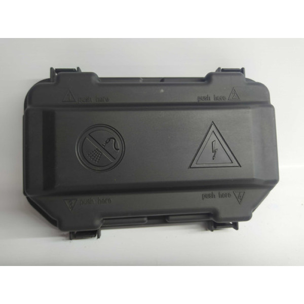 Tampa Módulo Bsi Fusível Bmw 118 2012 6114 9224872 