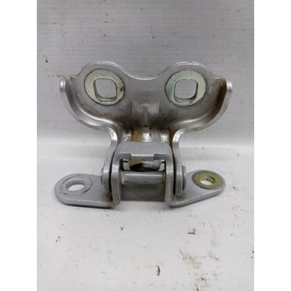 Dobradiça Inferior Porta Traseira Direita Gm Prisma 2008