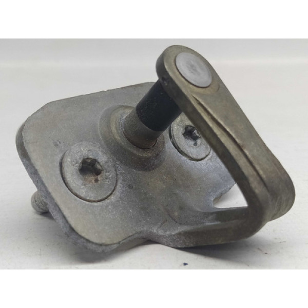 Batente Fechadura Porta Gm Captiva Sport 2009.           1