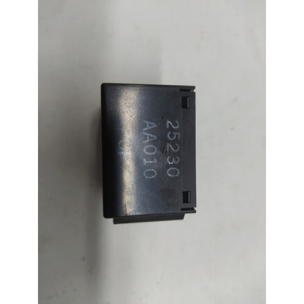 Módulo Relé Nissan Kicks S 1.6 25230 Aa010