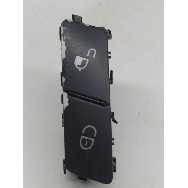 Botão Trava Elétrica Esquerda Mercedes C250 Cgi 2013