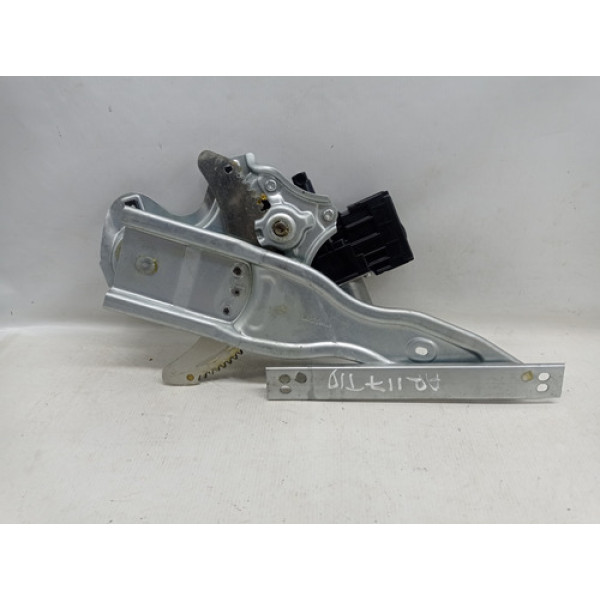 Maquina De Vidro Elétrico Traseira Direita Kicks Advanced 