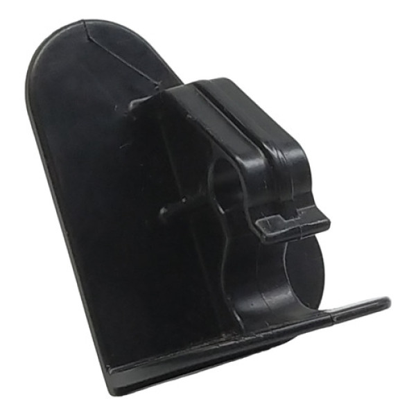 Presilha Haste Capô Nissan Kicks 