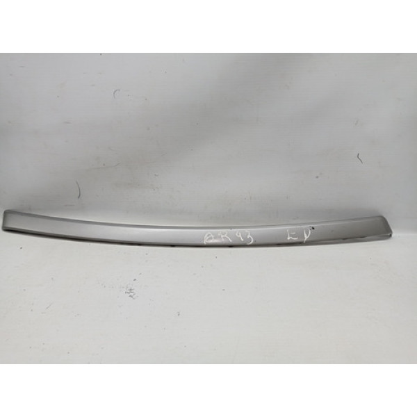 Friso Aplique  Porta Dianteira Esquerda Bmw 320i 2006 2.0