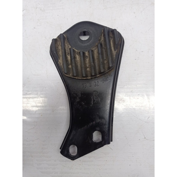 Suporte Braço Eixo Mercedes C180 Cgi Touring 1.6 Turbo 2014