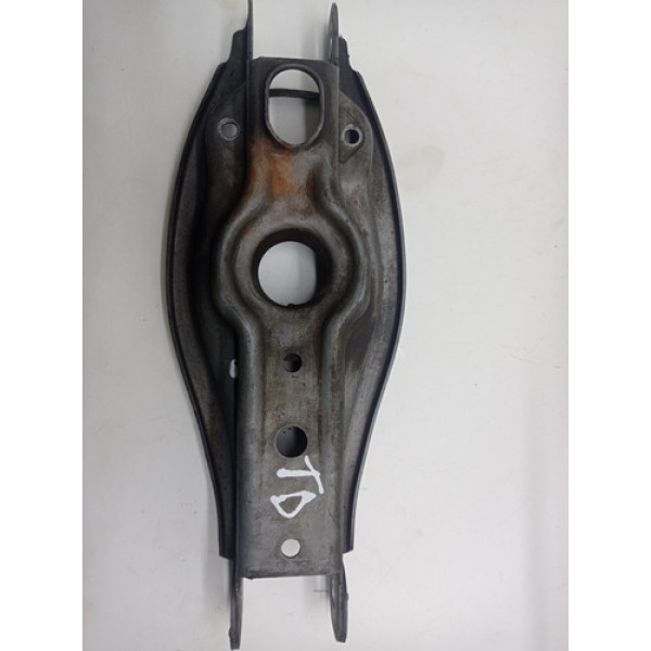 Balança Suspensão Traseira Direita Bmw 320i 2006 2.0 Aspi