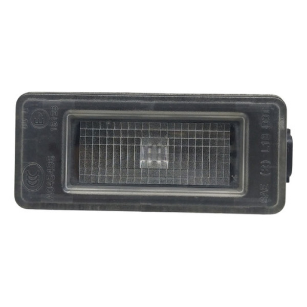 Lanterna Placa Nissan Versa Advance 2022 