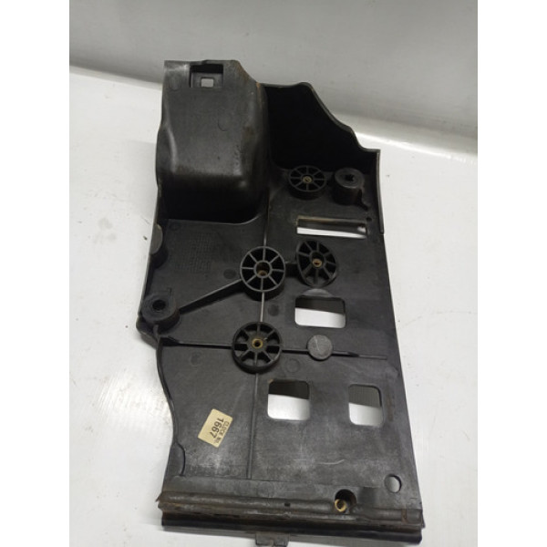 Suporte Capa Direita Bateria Discovery 4 2010 3.0 