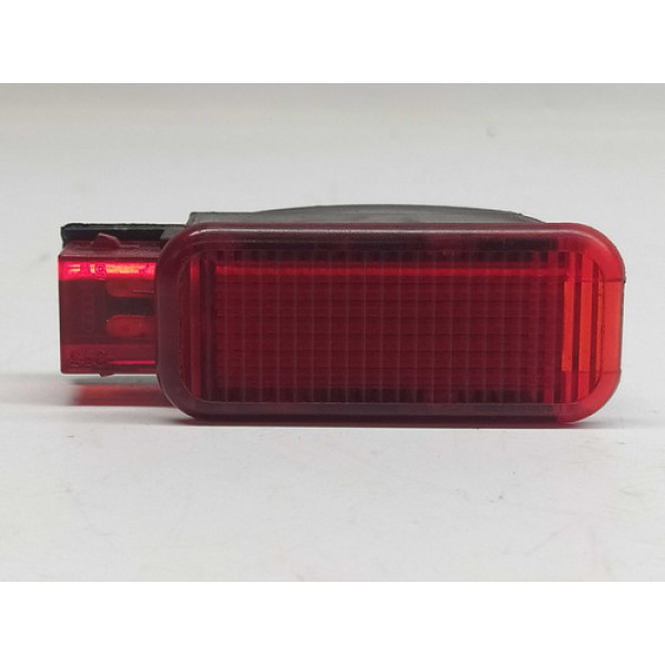 Lanterna Cortesia Vermelha Audi A4 2013 