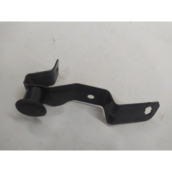 Suporte Batente Capô Fiat Toro 2020 1.8 Aut
