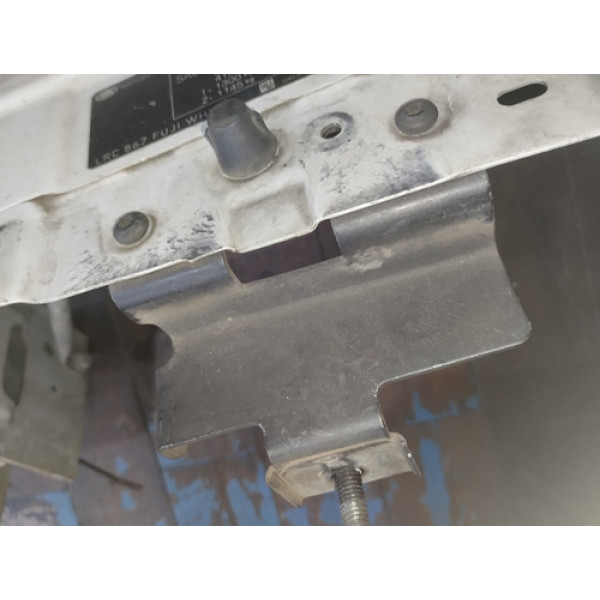 Suporte Da Buzina Evoque Dynamic 2013 2.0 