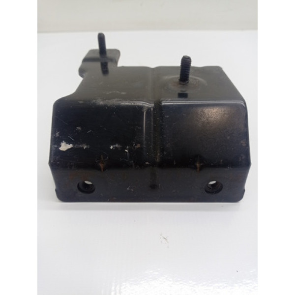 Suporte Parachoque Dianteiro Esquerdo Kia Sportage 2003