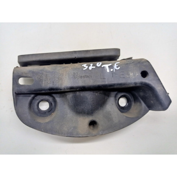 Guia Parachoque Traseiro Lado Esquerdo Bmw 320i 2006