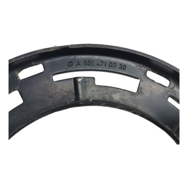 Trava Filtro Bomba Combustível Mercedes C180 Cgi 2011