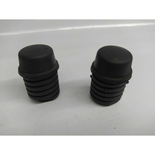 Par Batente Regulador Capô Gm Tracker 2021