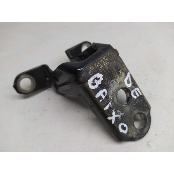 Dobradiça Porta Dianteira Esquerda Inferior Nissan Kicks 