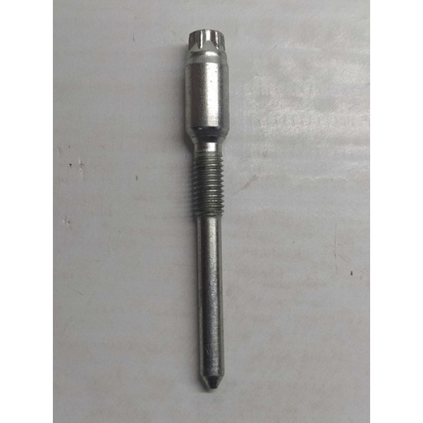 Parafuso Fixa Reservatório Fluido Nissan Kicks 2022 1.6 Aut