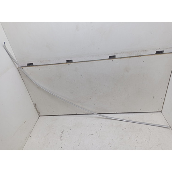 Friso De Teto Lateral Direito Mercedes C200 Cgi 2013 1.8