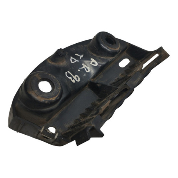 Guia Direito Parachoque Traseiro Bmw 320i 2006