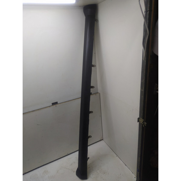 Spoiler Lateral Esquerdo Dodge Journey 2009