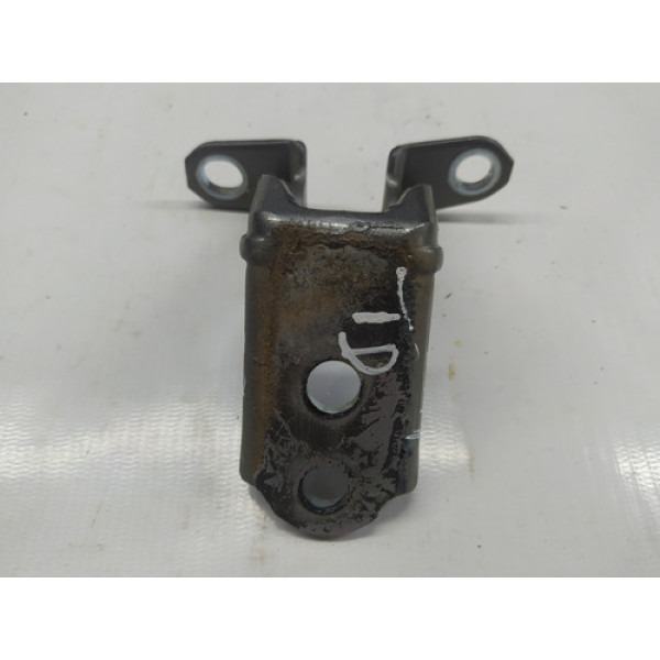 Dobradiça Inferior Traseira Direita Kicks S 2018 1.6 Aut