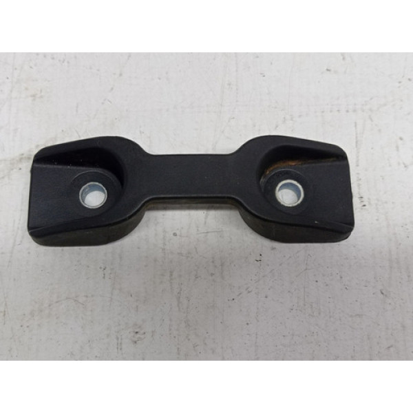 Gancho Caçamba Lado Direito Fiat Toro 2020 2.4 Volcano 