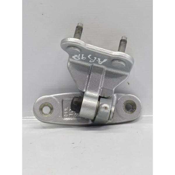 Dobradiça Superior Porta Traseira Esquerda C200 Cgi 2014