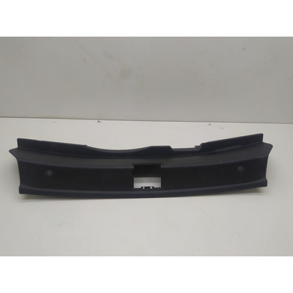 Acabamento Traseiro Porta Malas Mercedes C180 Cgi 2012