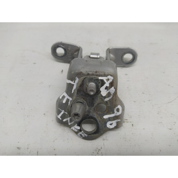 Dobradiça Inferior Porta Traseira Esquerda Fiesta 2018 1.0