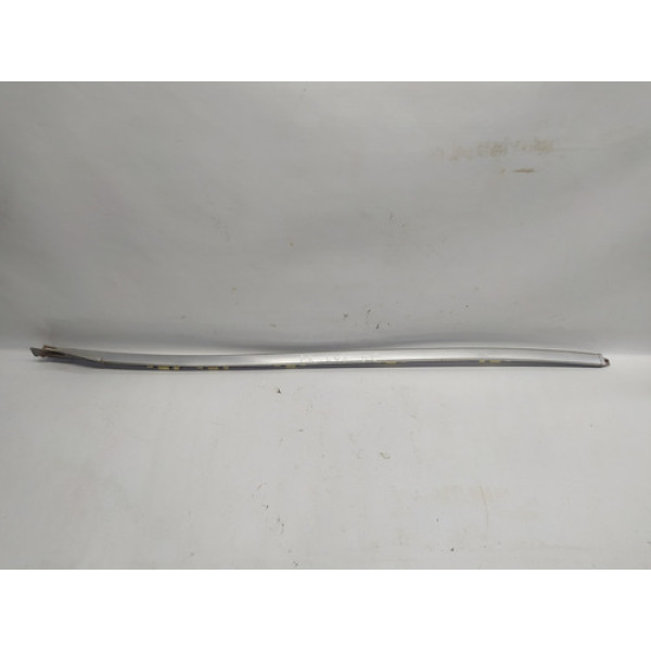 Friso Dianteiro Esquerdo Parabrisa Azera 2008 3.3 V6