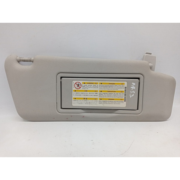 Quebra Sol Lado Direito Mercedes C180 Cgi 2011