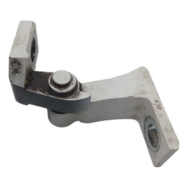 Dobradiça Inferior Traseira Direita Chery Tiggo 5x 2021