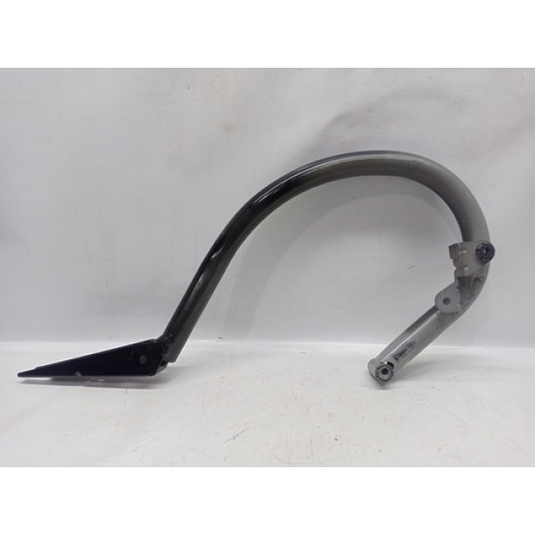 Dobradiça Esquerda Porta Malas Mercedes C180 2013 1.6 Cgi