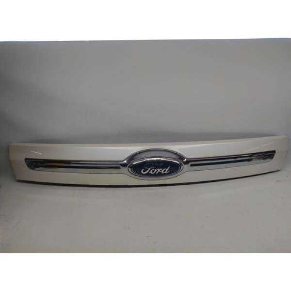 Aplique Tampa Porta Malas Ford Edge  2012 C/câmera De Ré 