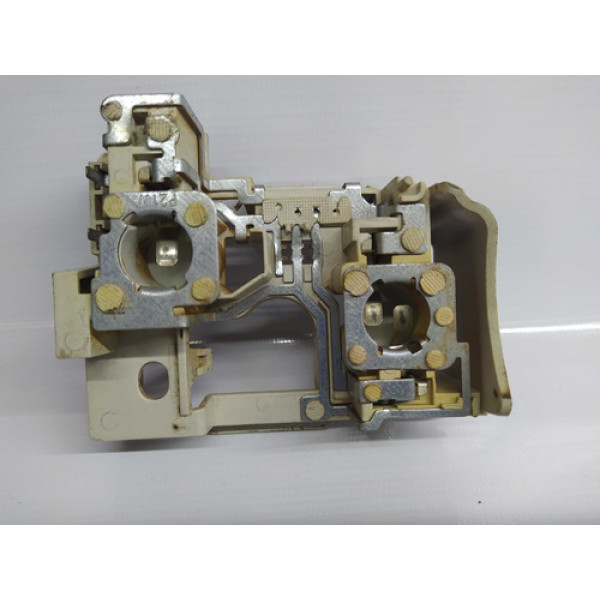 Circuito De Lanterna Traseira Esquerda Canto Jetta 2015 