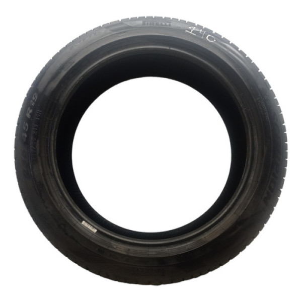 Pneu Pirelli 235/45 R19