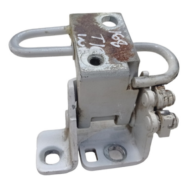 Dobradiça Traseira Esquerda Chery Tiggo 2 Act 2020 1.5 Aut