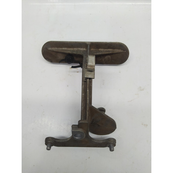 Suporte Módulo Abs Mercedes C200 Kompressor 2008 1.8 Aut