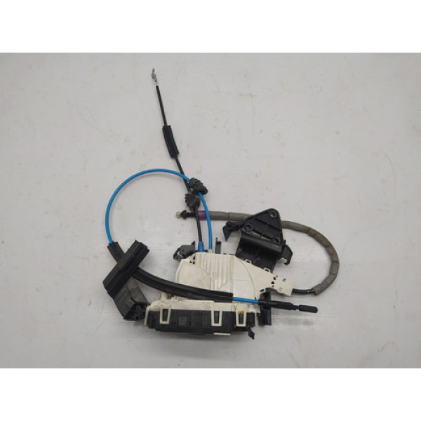 Fechadura Porta Traseira Direita Mercedes C180 Cgi 2011