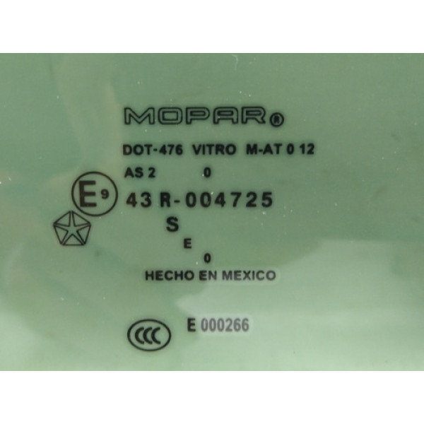 Vidro Fixo Traseiro Esquerdo Dodge Journey 2.7 Se Aut 2010