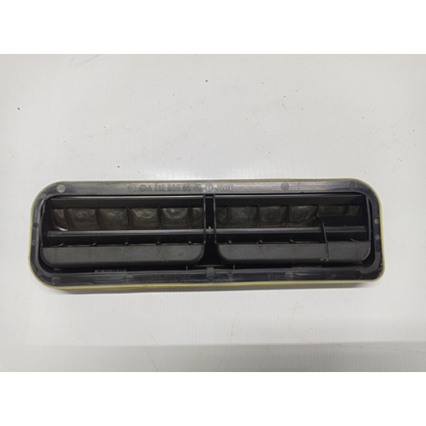 Moldura Saída De Ar Traseira Mercedes Cgi C180 2012 