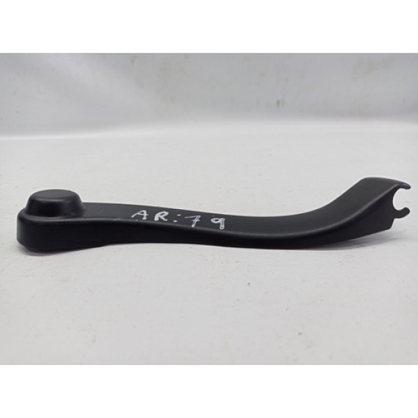 Acabamento Braço Limpador Dianteiro Mercedes C200 2008