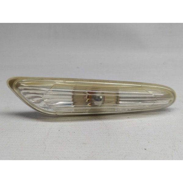 Lanterna Pisca Paralama Esquerdo Bmw 320i 2006