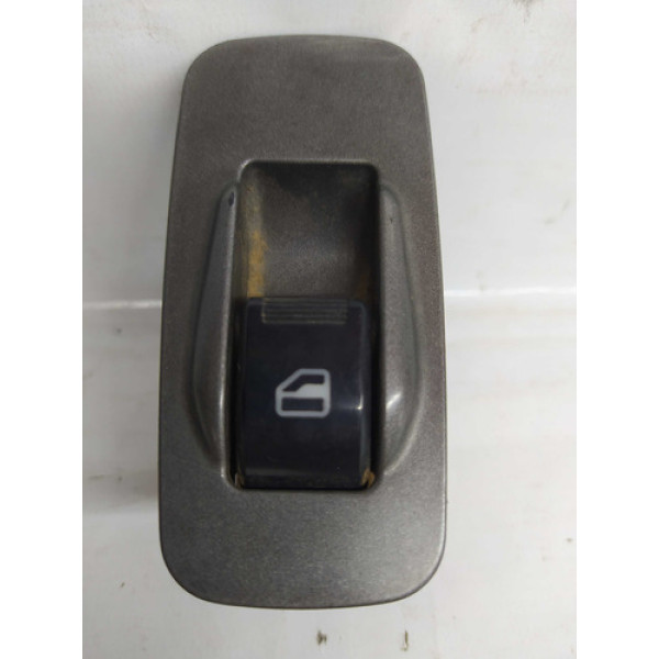 Botão Vidro Elétrico Traseiro  Direito Chery Tiggo 2012 