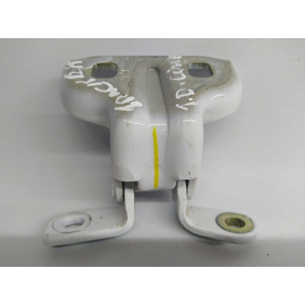 Dobradiça Porta Traseira Direita Superior Gm Tracker 2021